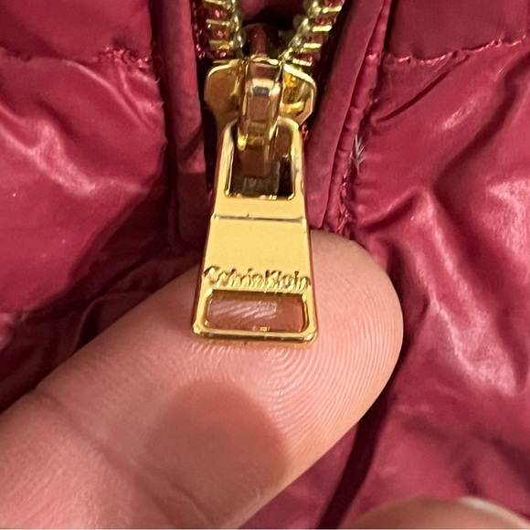 Calvin Klein Puffer Jacket Women's Sm Premium Down Packable Quilted Red Full Zip - Picture 3 of 14